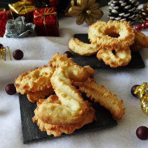 9 recettes de Bredele de Noël (petits gâteaux alsaciens) 5 spritz bredele