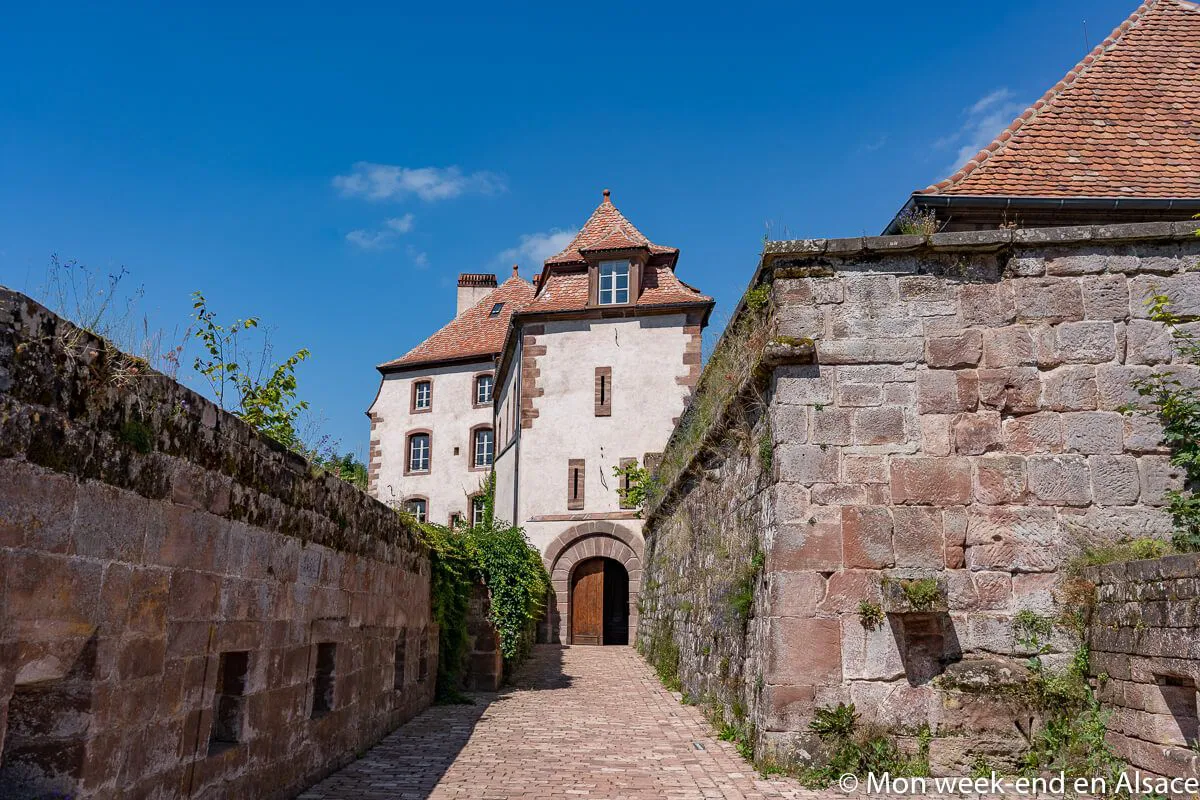 What to do in La Petite Pierre in Alsace? 4 petite-pierre-chateau